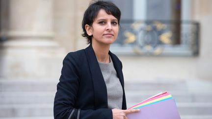 La porte-parole du gouvernement, Najat Vallaud-Belkacem, &agrave; l'Elys&eacute;e, &agrave; Paris, le 9 janvier 2013. (BERTRAND LANGLOIS / AFP)