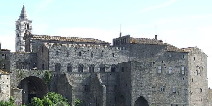 Vue du palais des papes de Viterbe, ville au nord de Rome. (K. Weise/Wikicommons)