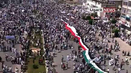 Manifestation à Hama le 17 juin 2011 (AFP - UGARIT NEWS)