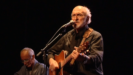 Le chanteur breton François Budet auteur de "Loguivy de la Mer" s'est éteint le 5 juillet 2018 à l'âge de 78 ans. 
 (Culturebox - capture d&#039;écran)