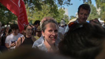 La candidate du NFP pour Matignon, Lucie Castets, le 22 août 2024 aux universités d'été des Écologistes à Tours (Indre-et-Loire). (GUILLAUME SOUVANT / AFP)