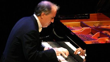 Le pianiste Giovanni Bellucci  aux Lisztomanias 2010
 (Gilles Colosio / Mairie de Châteauroux)