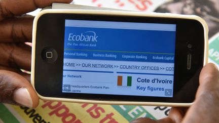Ecran d'accès au site Ecobank (SIA KAMBOU / AFP)