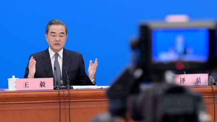 Le ministre chinois des Affaires étangères, Wang Yi, dimanche 24 mai 2020 à Pékin. (LI HE / XINHUA / AFP)