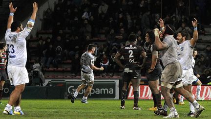 La joie des Héraultais à Toulouse (PASCAL PAVANI / AFP)