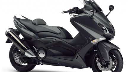 La police a lanc&eacute; un avis de recherche pour retrouver un scooter de marque Yamaha T-Max 530, le 20 mars 2012.&nbsp; (FTVI)