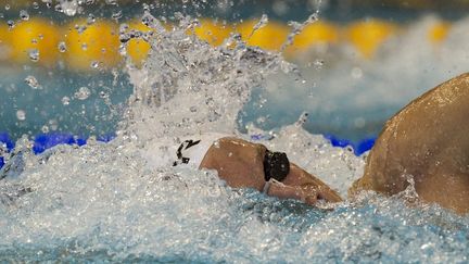 Le Fran&ccedil;ais Yannick Agnel lors de la demi-finale du 200 m hommes nage libre au 32e championnat d'Europe de natation, le 19 ao&ucirc;t 2014, &agrave; Berlin (Allemagne). (JOHN MACDOUGALL / AFP)