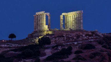 Le temple de Poséidon au Cap Sounion, à 70 km au sud d'Athènes, le 26 mai 2021 (LOUISA GOULIAMAKI / AFP)