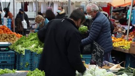 Marché de Wazemmes : plus de 350 exposants chaque dimanche