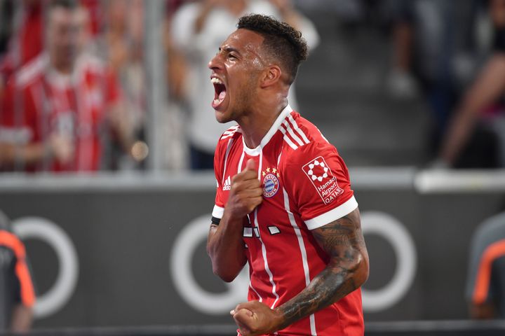 Le milieu de terrain du Bayern Corentin Tolisso, le 18 août 2017 contre Leverkusen. L'ex-Lyonnais est devenu le joueur le plus cher du club allemand à l'intersaison, moyennant un chèque de 41,5 millions d'euros. (FRANK HOERMANN/SVEN SIMON / SVEN SIMON)