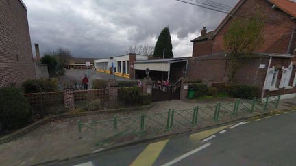 La mairie de Hantay (Nord) a d&eacute;cid&eacute; d'installer une yourte pour faire face &agrave; l'afflux d'&eacute;l&egrave;ves dans son &eacute;cole &agrave; la rentr&eacute;e 2015. ( GOOGLE STREET VIEW)