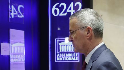 Patrick Strzoda, directeur de cabinet d'Emmanuel Macron, juste avant son audition par la commission d'enquête de l'Assemblée nationale, le 24 juillet 2018.&nbsp; (THOMAS SAMSON / AFP)