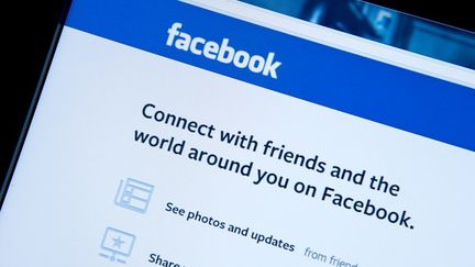 Facebook a annonc&eacute; &agrave; ses utilisateurs des nouvelles conditions d'utilisation, mercredi 26 novembre 2014. (KAREN BLEIER / AFP)