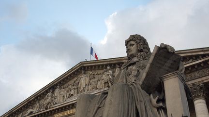 Le fronton de l'Assembl&eacute;e nationale. (JOEL SAGET / AFP)