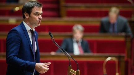 Olivier Veran, à la tribune de l'Assemblée nationale, le 28 novembre 2017.&nbsp; (AURELIEN MORISSARD / MAXPPP)