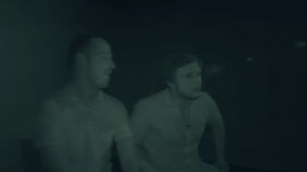 La "Chambre noire" toute retournée par McFly & Carlito