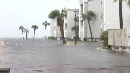 États-Unis : le sud du pays frappé par l’ouragan Sally