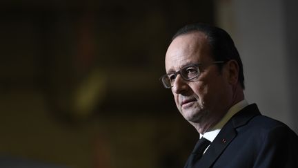 François Hollande le 9 décembre 2016. (STEPHANE DE SAKUTIN / POOL)