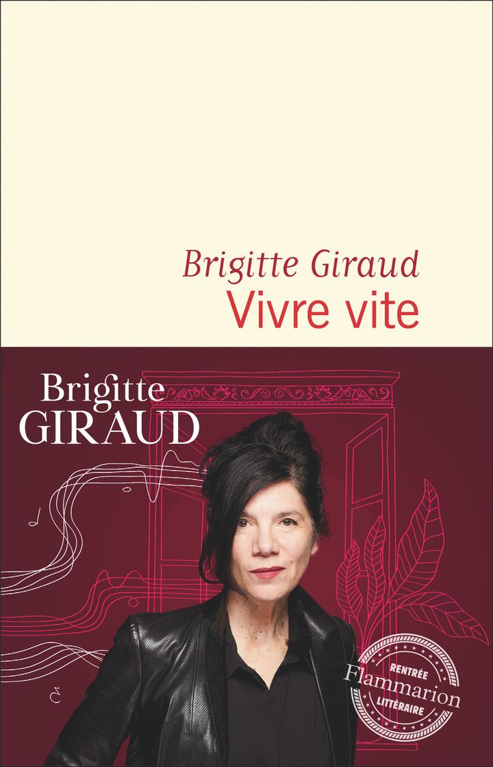 Couverture du roman "Vivre vite" de Brigitte Giraud, août 2022 (FLAMMARION)