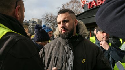 Eric Drouet, figure des "gilets jaunes",&nbsp;participe à une manifestation&nbsp;à Paris le 26 janvier 2019. (MICHEL STOUPAK / NURPHOTO / AFP)