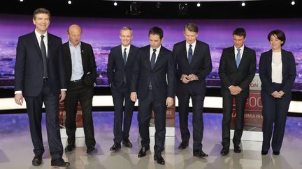 Arnaud Montebourg,&nbsp;Jean-Luc Bennahmias, Francois de Rugy, Benoît Hamon, Vincent Peillon, Manuel Valls et Sylvia Pinel, jeudi 12 janvier. (PHILIPPE WOJAZER / POOL)