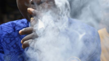 Le nombre d’usagers de toutes les drogues dans le monde a augmenté de 30% en une décennie. Même si le cannabis reste la drogue le plus largement répandue, le nombre de consommateurs d’opioïdes a progressé de 50%. Ce sont des substances d'origine naturelle, comme l'héroïne ou l'opium, ou de synthèse, comme les antidouleurs de type Tramadol.&nbsp; &nbsp; &nbsp; (PIUS UTOMI EKPEI / AFP)