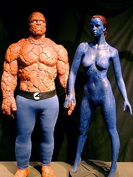 La Chose des "Quatre fantastiques" et Mystique des "X-Men". 
 (Musée Miniature et Cinéma)