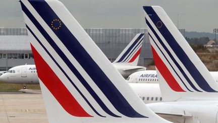 Une gr&egrave;ve du personnel au sol d'Air France devrait provoquer des retards, le 2 ao&ucirc;t 2014. (GABRIEL BOUYS / AFP)