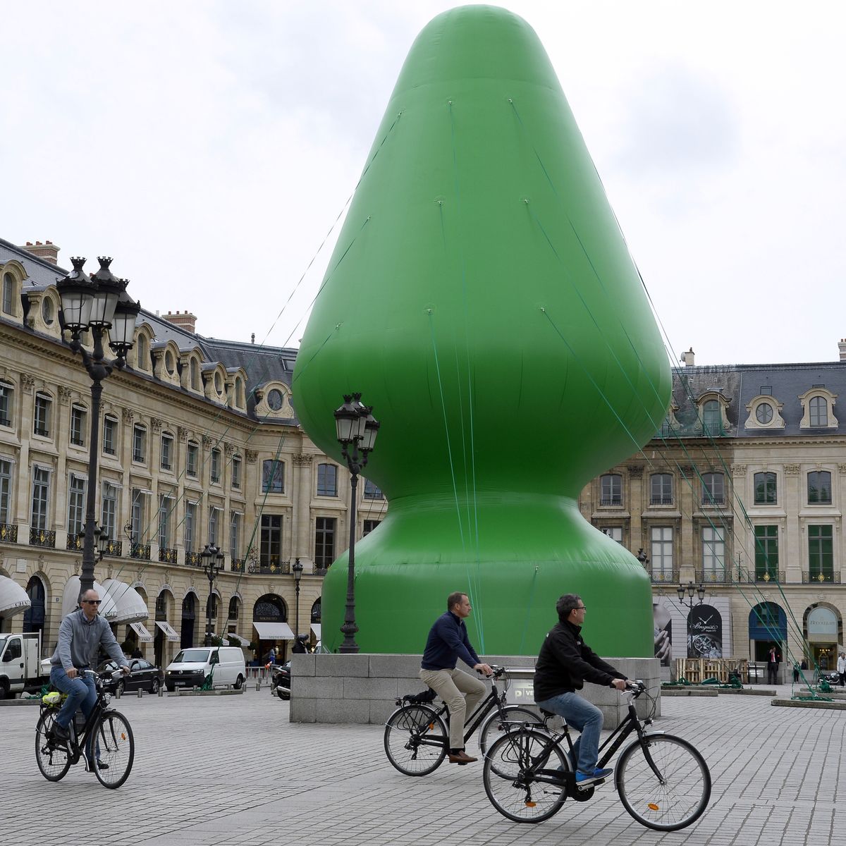 sens de l'oeuvre de cesar bicyclettes