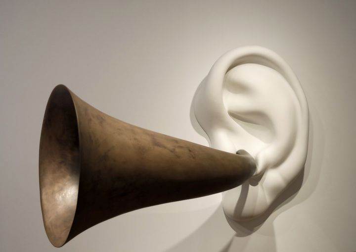 "Beethoven's Trumpet" de John Baldessari, exposé à la Fundacio Joan Miro de Barcelone dans le cadre de l'exposition "Sound Art" (26 octobre 2019) (ANDREU DALMAU/ EFE / SIPA)