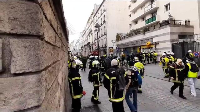 Manifestation des pompiers à Paris