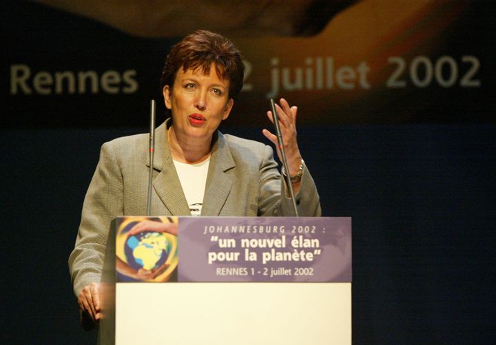 Roselyne Bachelot, ministre de l'Ecologie et du Développement durable, lors des Journées nationales du développement durable organisées le 1er et 2 juillet 2002 à Rennes (Ille-et-Vilaine). (MARCEL MOCHET / AFP)