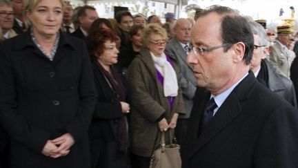 Marine Le Pen, Eva Joly et François Hollande participent à la cérémonie d'hommage, à Montauban, le 21 mars 2012. (AFP - Lionel Bonaventure)