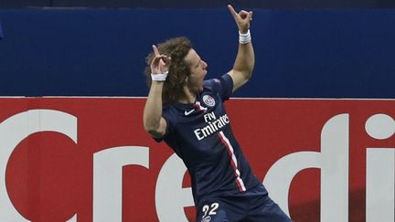  (David Luiz a inscrit le premier but parisien © REUTERS//Philippe Wojaze)