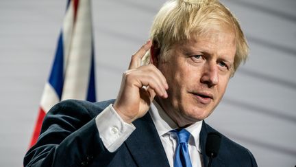 Boris Johnson lors du G7 à Biarritz (Pyrénées-Atlantiques), le 26 août 2019.&nbsp; (MICHAEL KAPPELER / DPA / AFP)