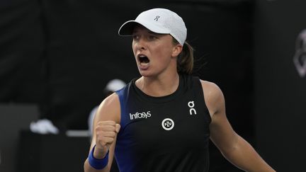 Iga Swiatek lors de la finale du Masters WTA contre Jessica Pegula à Cancun (Mexique), le 6 novembre 2023. (SIPA)