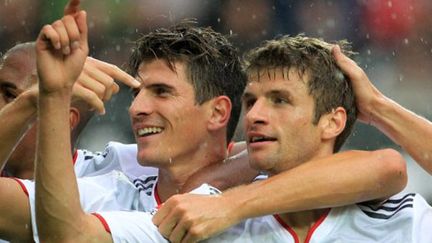 Mario Gomez et Thomas Müller tout à leur joie avec le Bayern