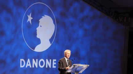 Le duel éco : les turbulences chez Danone, le poste de PDG scindé en deux