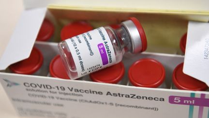 Covid-19 : les médecins généralistes prêts à vacciner leurs premiers patients