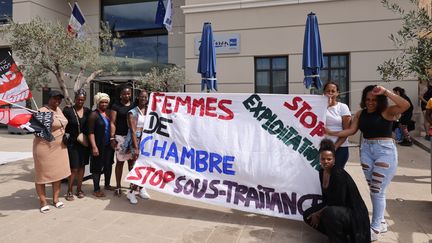 Après deux mois de grève, les femmes de ménage d'un hôtel de luxe de Marseille obtiennent un accord