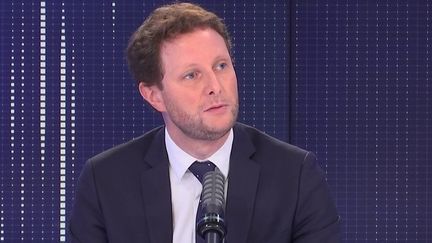 Clément Beaune, secrétaire d'État des Affaires européennes, était l'invité de franceinfo le 7 septembre 2021. (FRANCEINFO / RADIOFRANCE)