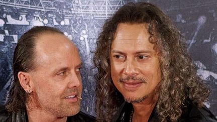 Lars Ulrich (batteur et cofondateur) et Kirk Lee Hammett (guitariste), représentants de Metallica à une projection d'un documentaire consacré au groupe, le 9 octobre 2013 à Madrid
 (Abraham Caro Marin / AP / Sipa)