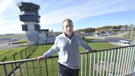 Jean-Philippe Gaillard, alors qu'il &eacute;tait directeur de l'a&eacute;roport de Limoges (Haute-Vienne), le 9 novembre 2011. (BRUNO BARLIER / LE POPULAIRE DU CENTRE / MAXPPP)