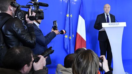 Alain Juppé, le 6 mars 2017 à Bordeaux (Gironde). (MEHDI FEDOUACH / AFP)