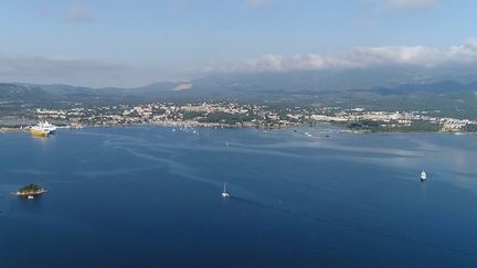 Locations saisonnières : des propriétaires inventent des dégâts mobiliers (France 2)