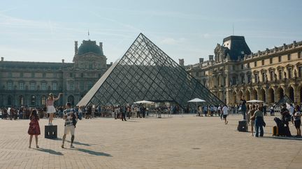 Pyramide du Musée du Louvre, 21 juin 2023 (BENOIT DURAND / HANS LUCAS)