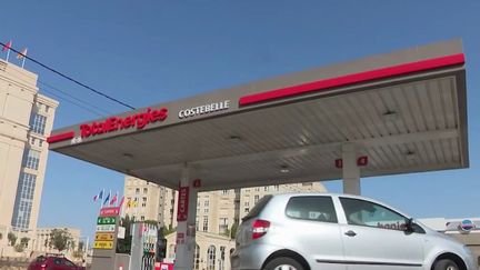 Hausse des prix des carburants : la remise de l'État sera de 15 à 18 centimes par litre, à partir d'avril