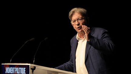 Le fondateur de La France insoumise, Jean-Luc Mélenchon, lors des journées d'été du parti à Châteauneuf-sur-Isère (Drôme), le 23 août 2024. (LAETITIA NOTARIANNI / HANS LUCAS / AFP)