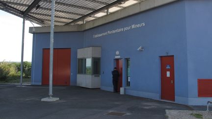 Entrance to the juvenile prison in Porcheville, Yvelines, May 5, 2013. (MEHDI GHERDANE / MAXPPP)