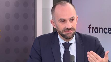 Yann-Gaël Amghar, directeur de l’Urssaf, était l'invité de franceinfo, jeudi 4 novembre 2021. (FRANCEINFO / RADIO FRANCE)